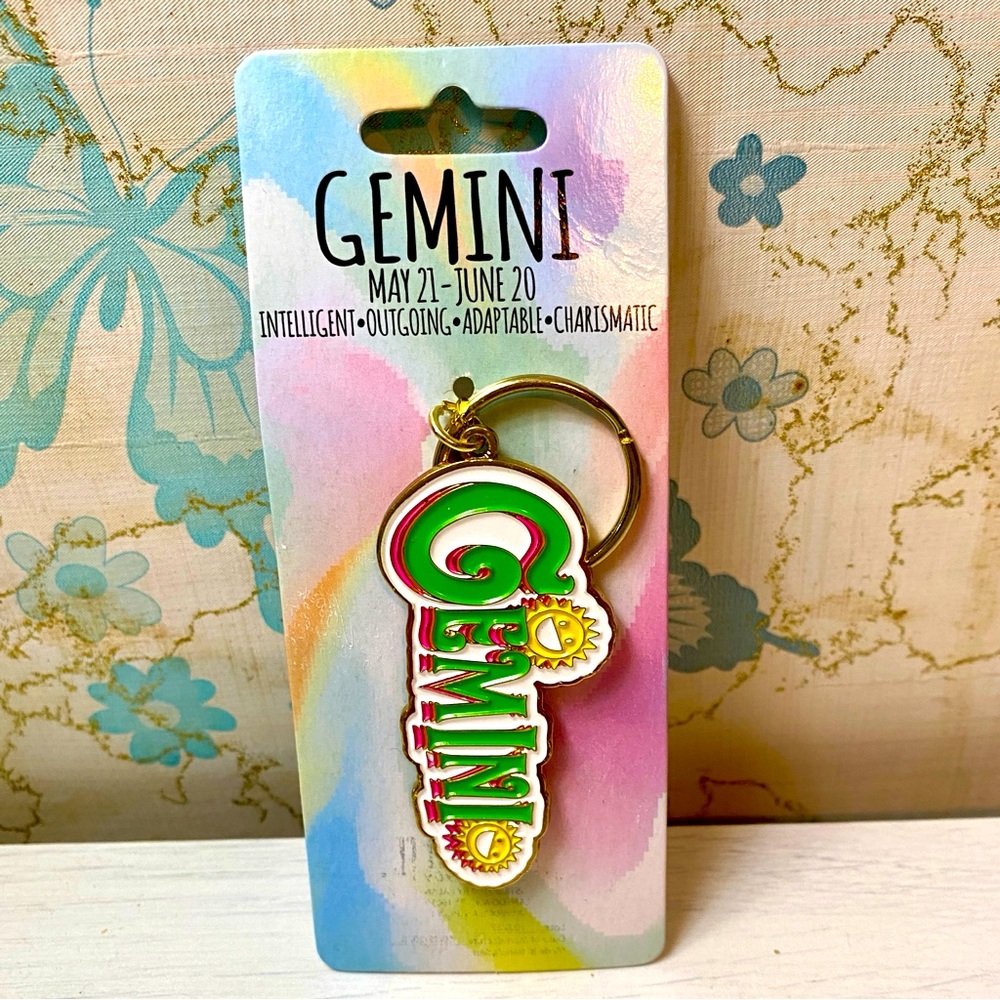 Gemini Astrology Metal Key Chain Retro Look Sun Sign The Twins